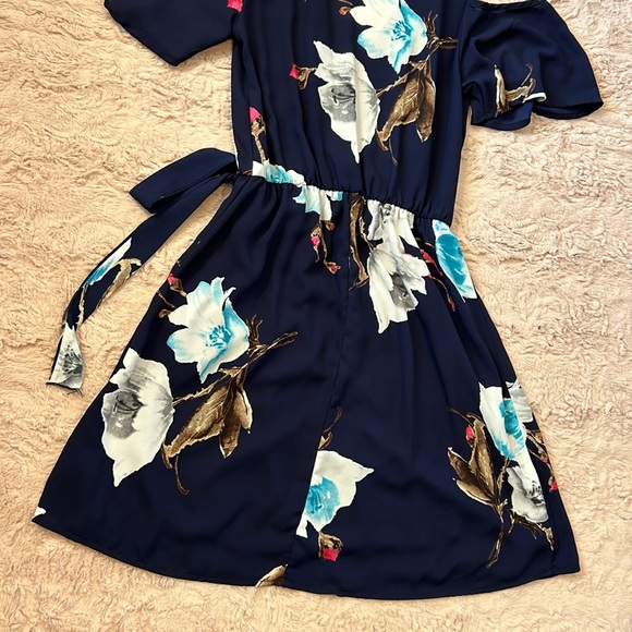 Size XS dress • Charlotte Russe - Picture 11 of 11